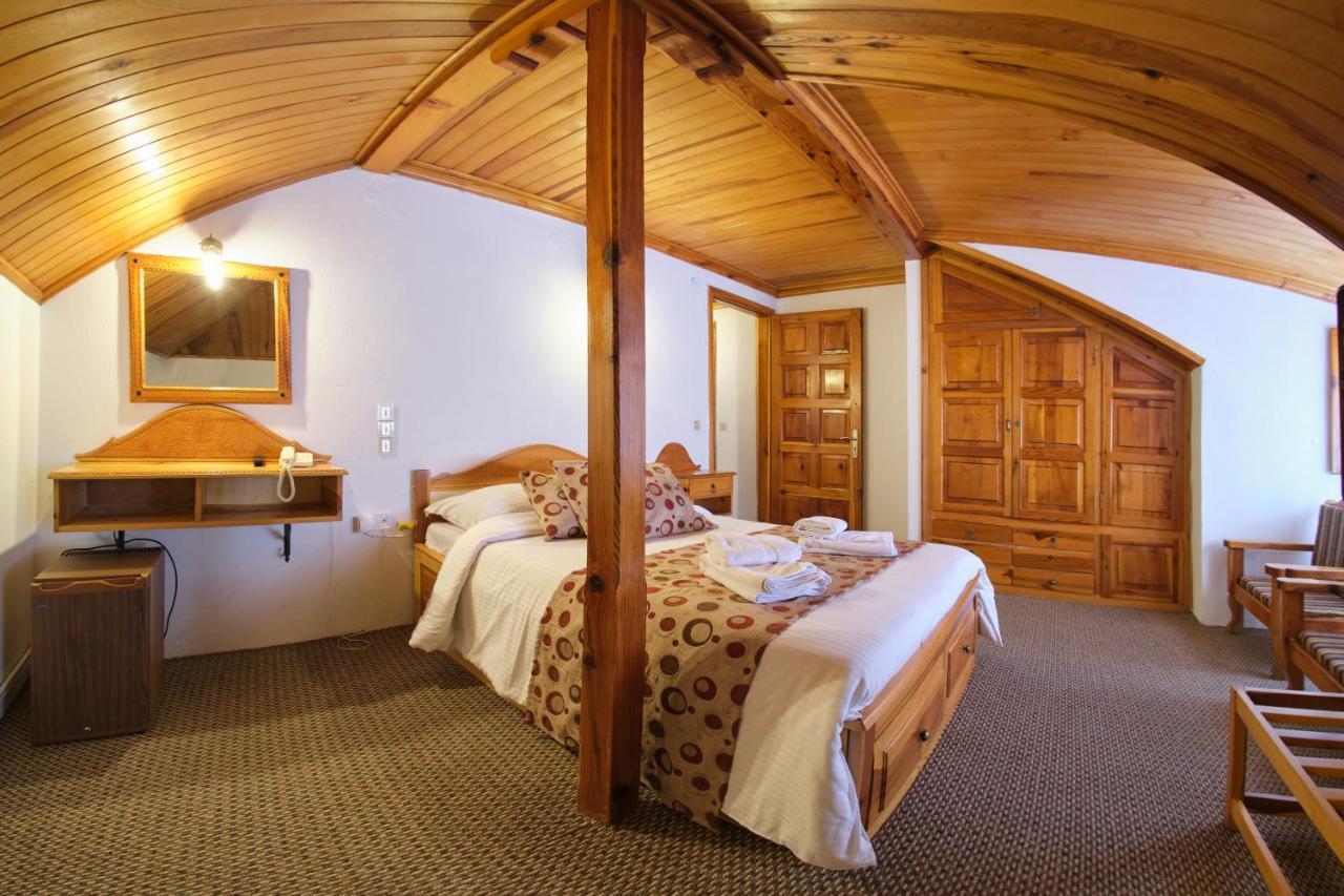 Hotel Victoria Metsovo Zewnętrze zdjęcie